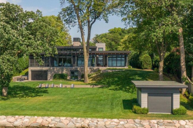 405 Bushaway Road, Wayzata, MN