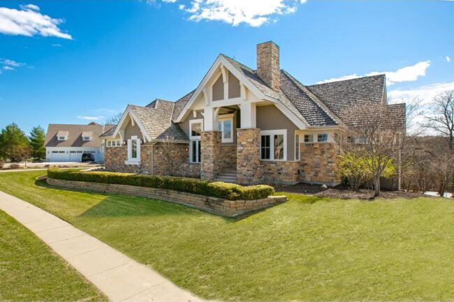 9790 Sky Lane, Eden Prairie, MN