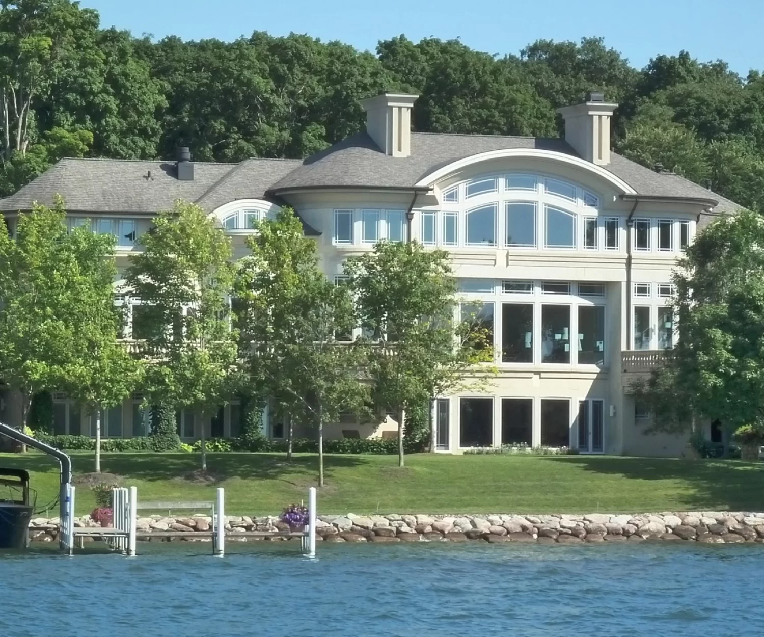 Rich & Famous of Lake Minnetonka