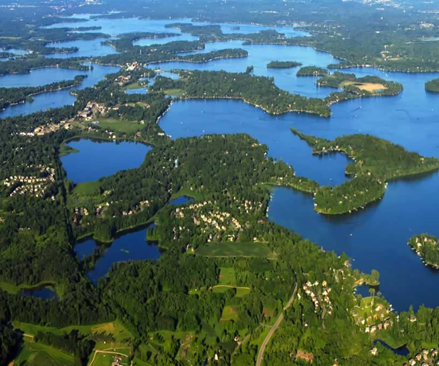 Why is Lake Minnetonka so Famous?