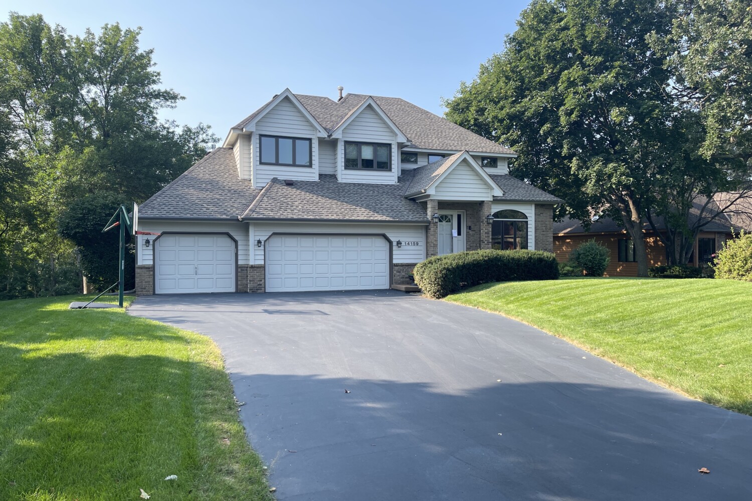 14195 McCoy Court, Eden Prairie, MN 55347