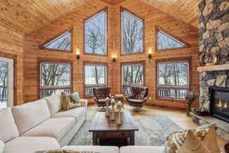 6820 French Lake Court, Faribault, MN - Great Room Lake View