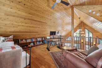6820 French Lake Court, Faribault, MN - Loft & Office