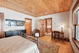 6820 French Lake Court, Faribault, MN - Walkout Level Guestroom (2)