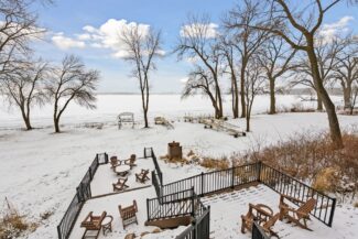 6820 French Lake Court, Faribault, MN - Maintenance Free Entertainment Areas