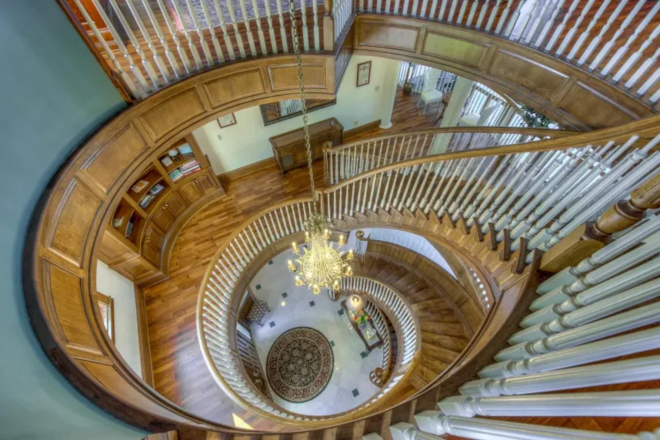 3465 County Road 44 - Three Floor Spiral Staircase