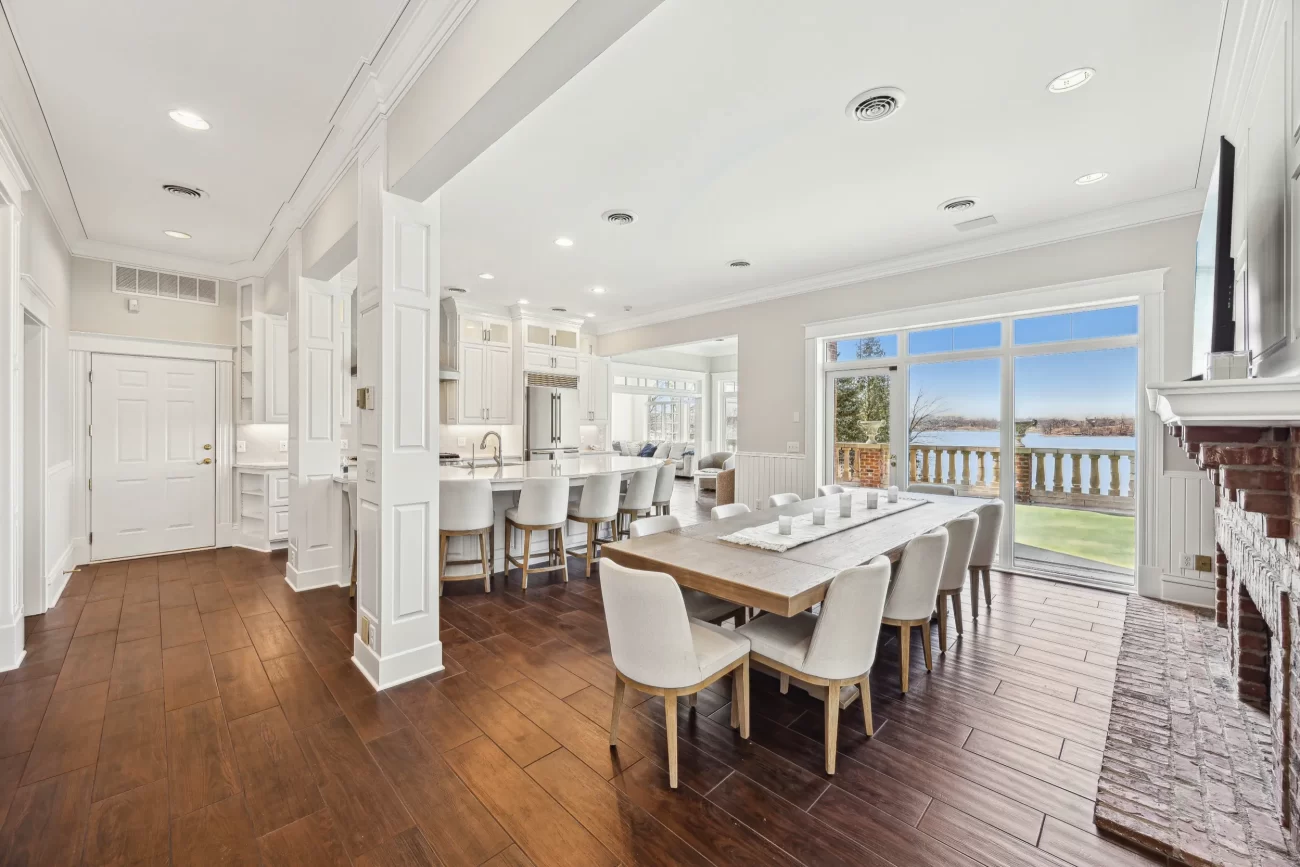 3465 County Road 44 - Lakeside Kitchen